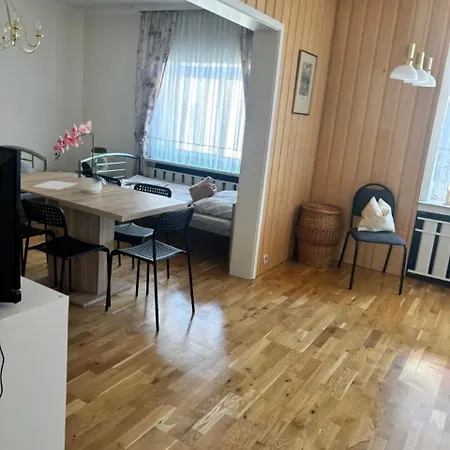 Monteursdomizil Wohlfuehlmoment , Reinkommen, Auspacken, Wohlfuehlen Inklusive Einzelbetten, Wlan, Parkplatz ,bettwaesche Apartment