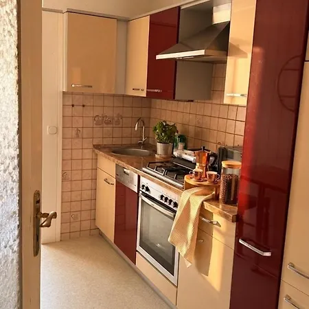 Monteursdomizil Wohlfuehlmoment , Reinkommen, Auspacken, Wohlfuehlen Inklusive Einzelbetten, Wlan, Parkplatz ,bettwaesche Apartment *